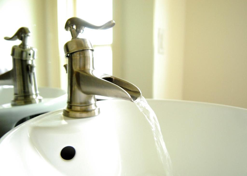 St Andrew Suites Fergus Ngoại thất bức ảnh